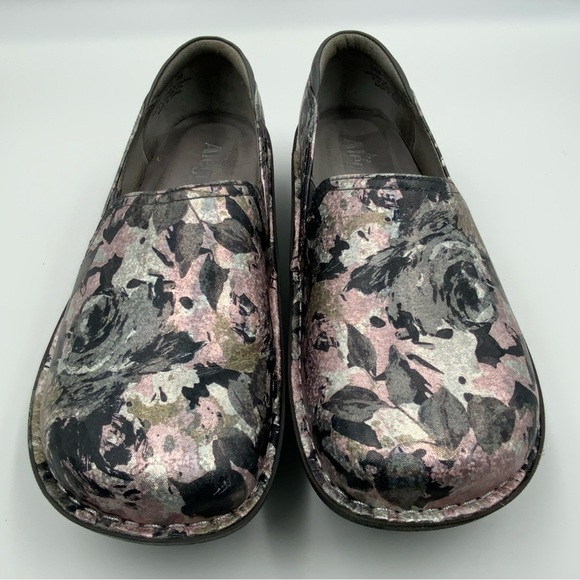 Alegria Debra Floral Mix and Mingle Nursing Shoes. Size 39. Pink/Black - Picture 2 of 8